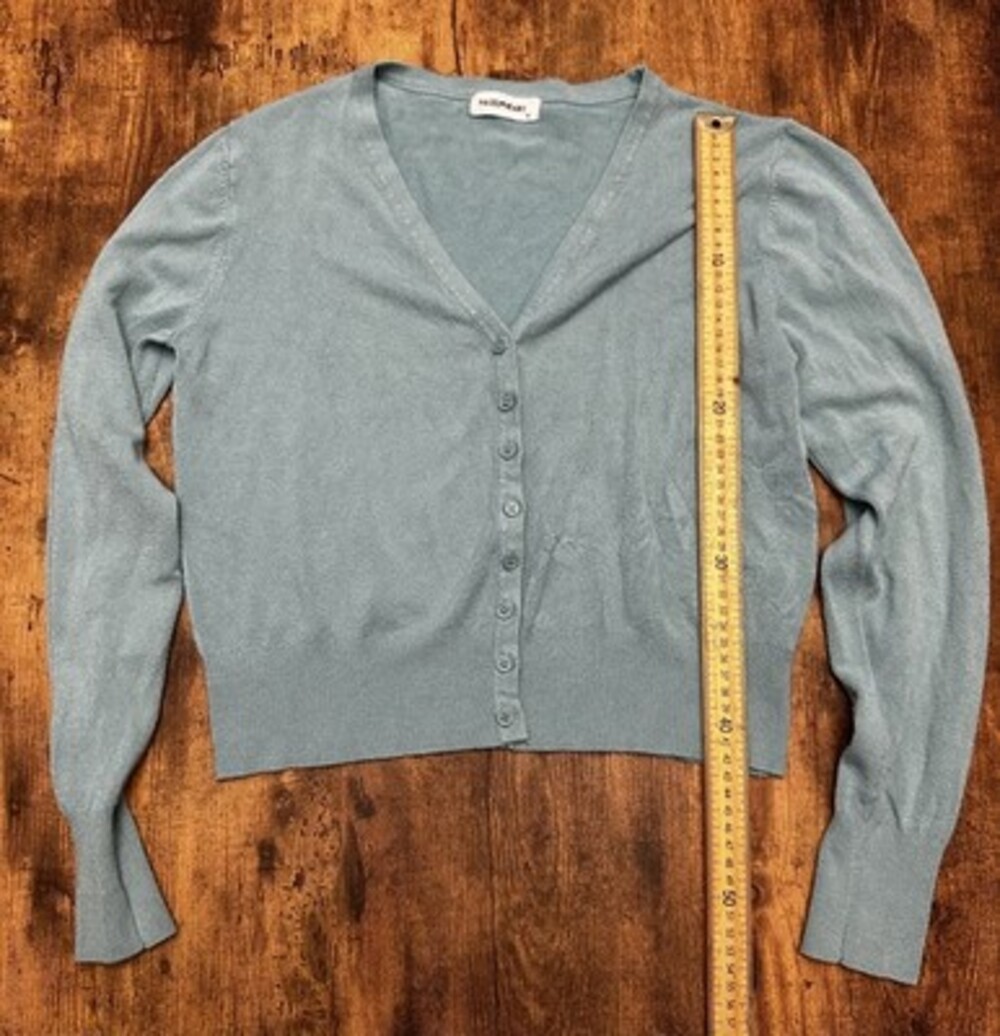 Hazel & Heart Duck Egg Blue V-Neck Cropped Cardigan #371